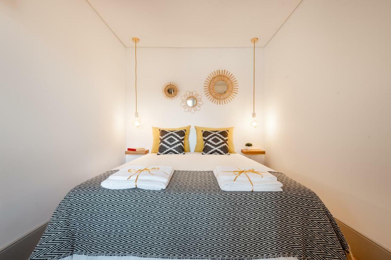 Lovelystay - Sun Loft W/ Balcony Porto Exterior foto