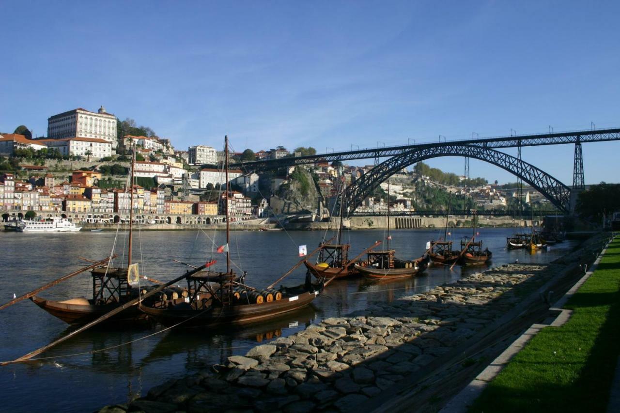 Lovelystay - Sun Loft W/ Balcony Porto Exterior foto